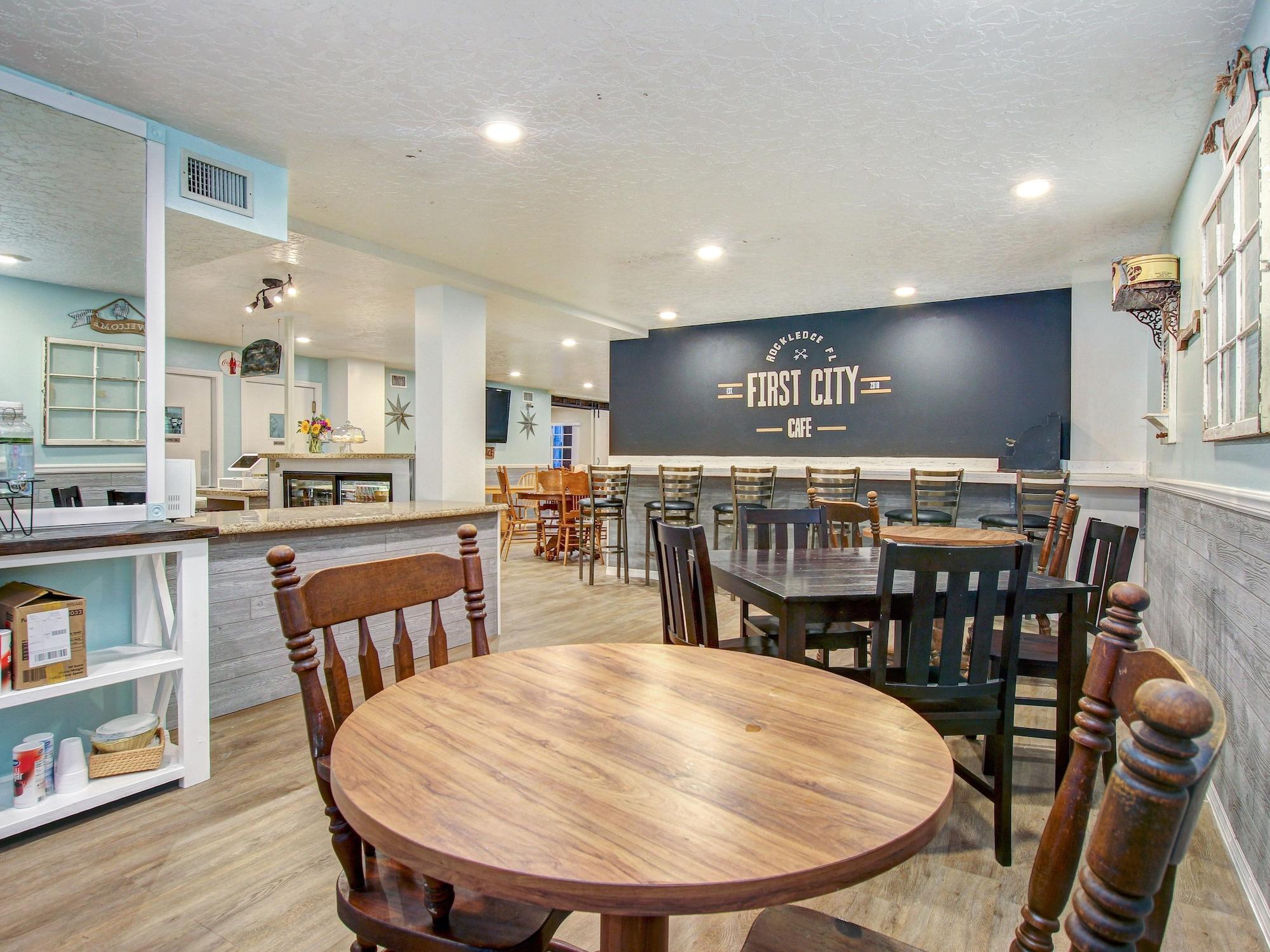 The Palmer Inn And Tennis Club Rockledge Bagian luar foto