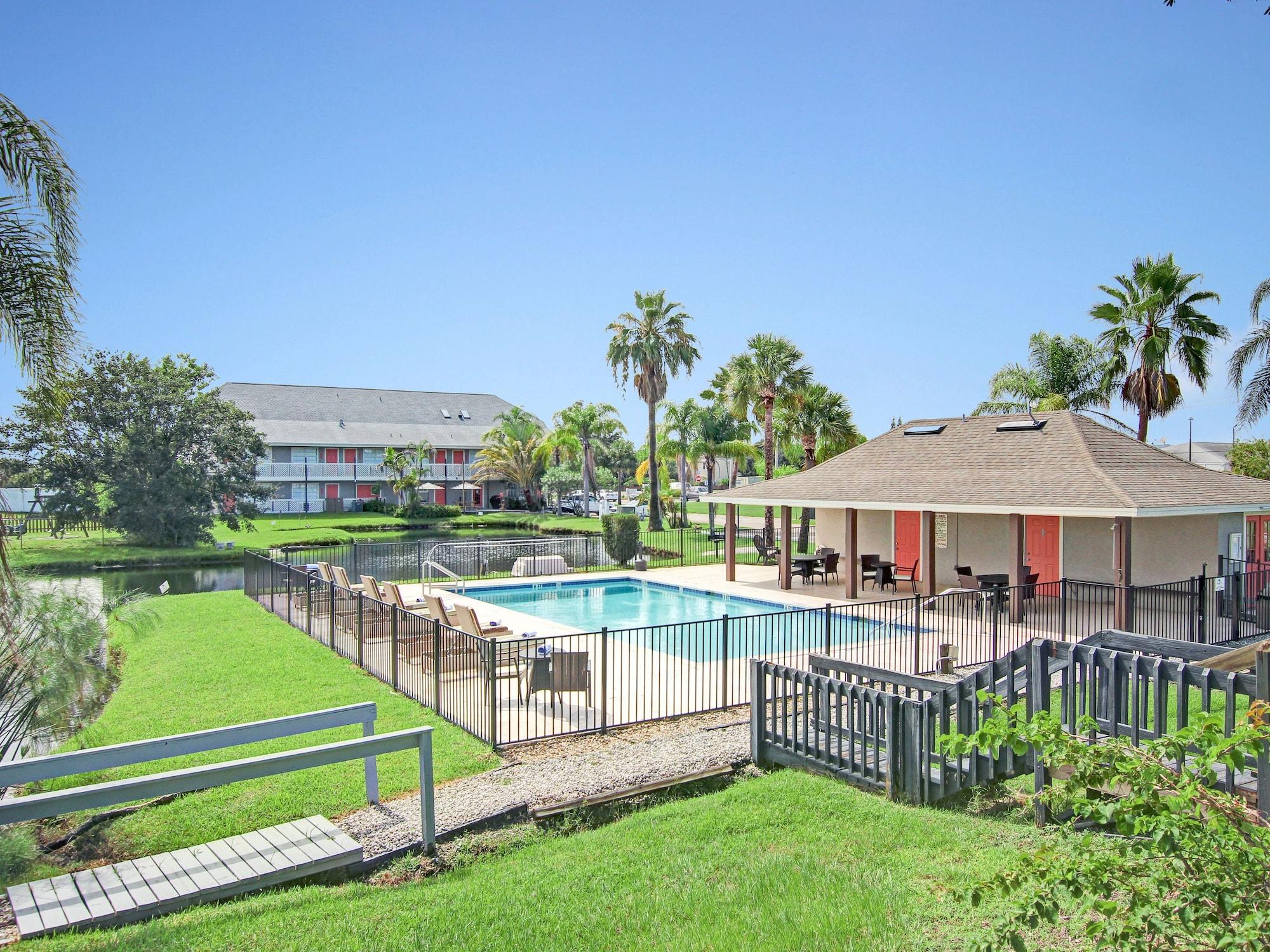 The Palmer Inn And Tennis Club Rockledge Bagian luar foto