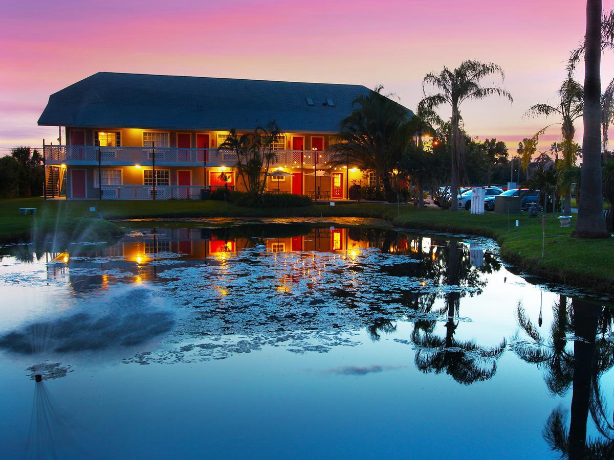 The Palmer Inn And Tennis Club Rockledge Bagian luar foto