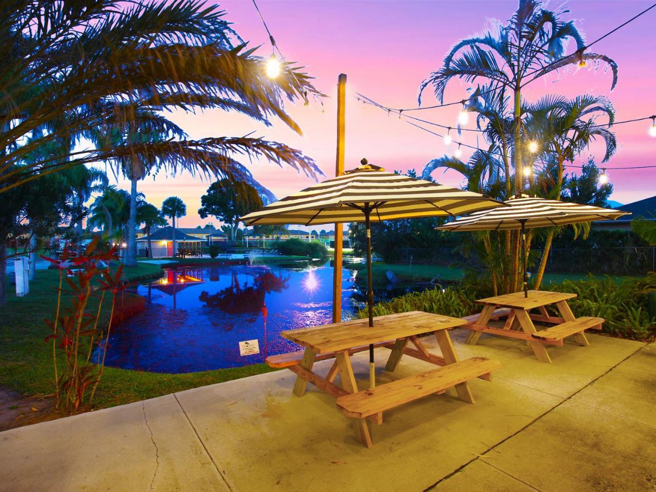 The Palmer Inn And Tennis Club Rockledge Bagian luar foto